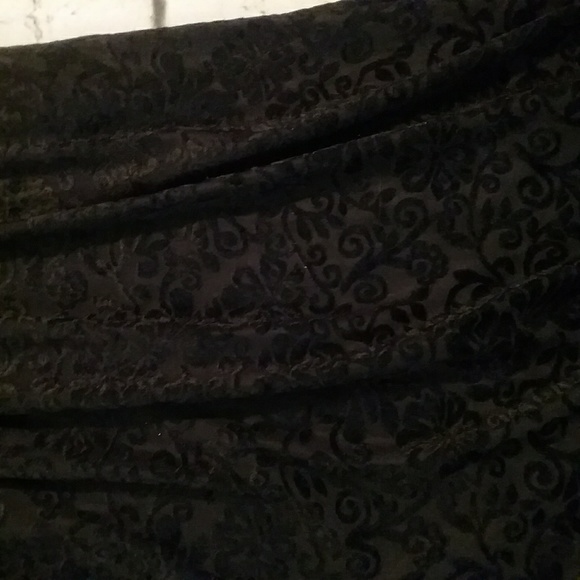 @dress - Picture 3 of 4